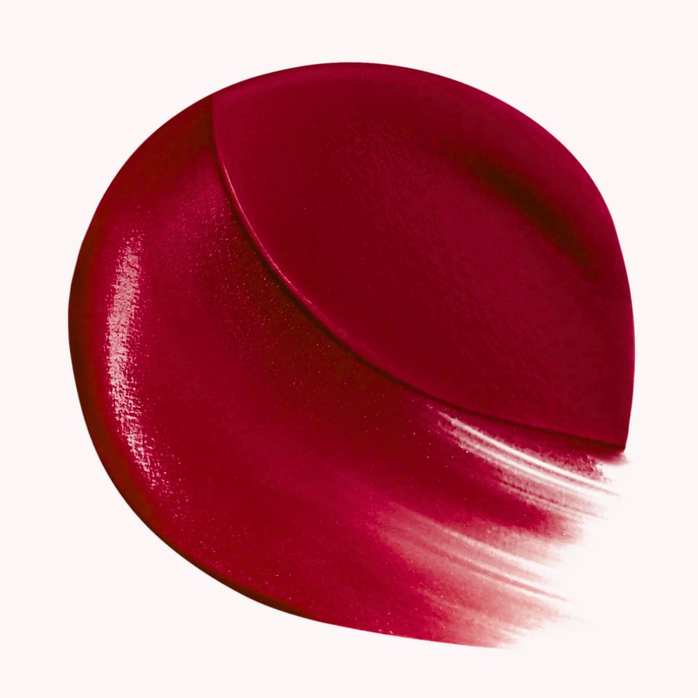 Swatch of Oplenza Opulent Longwear Matte liquid lipstick in shade 51 Rouge Royale - Highly pigmented, waterproof vegan liquid matte with smooth velvety finish