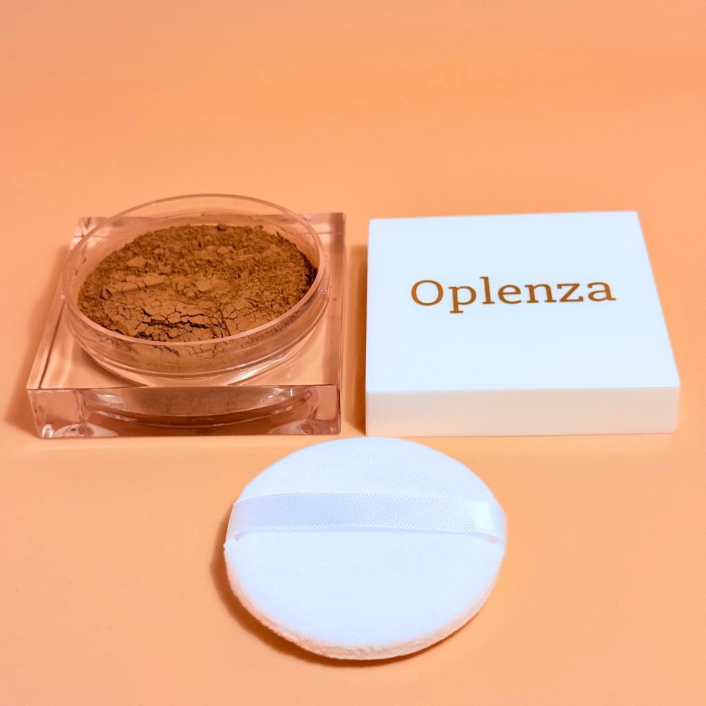 Oplenza Natural Veil Setting Powder, opened- Cacao, smudge-proof, soft matte look, glamorous finish setting powder for a flawless, radiant beauty look.

