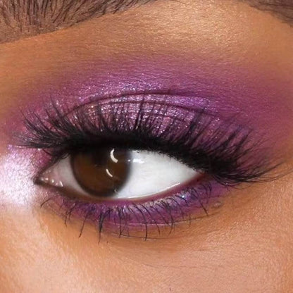 Oplenza Easy Glam Eyeshadow Palette "Moonlight" applied on eyes creating an effortless glam look with seamless blending and natural dimension