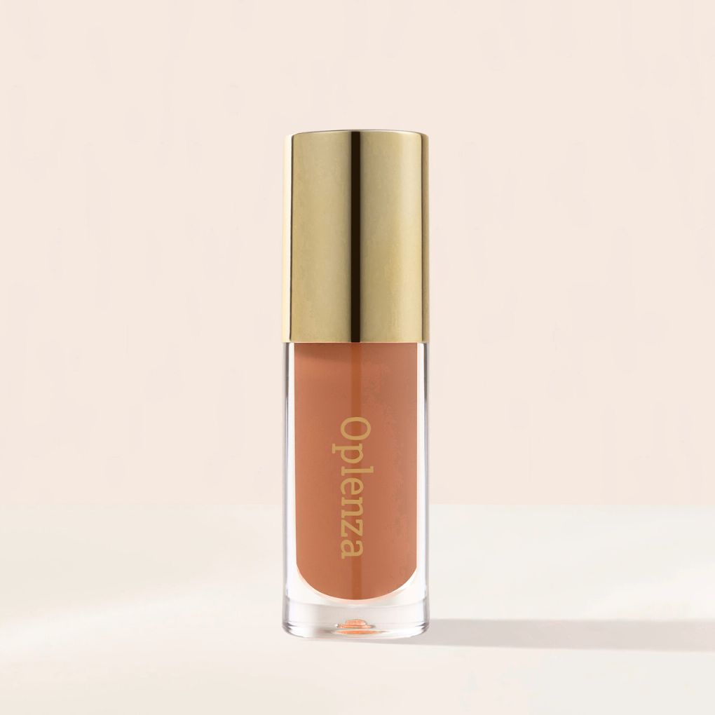 Oplenza Opulent Longwear Matte - Muse, lightweight feel, smooth texture, high pigment payoff matte liquid lipstick for a flawless, radiant beauty look.
