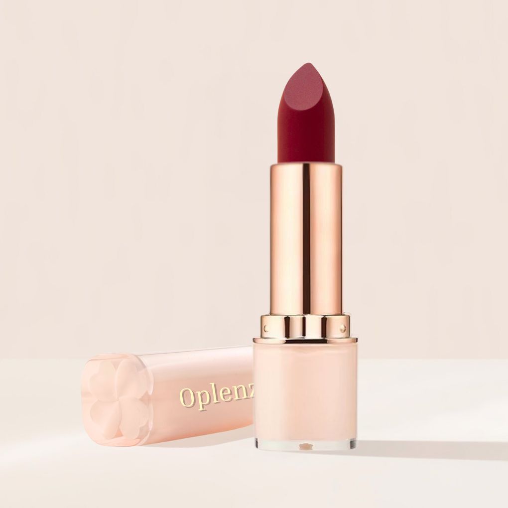 Signature Moist-Matte Lipstick shade 03 No Compromise