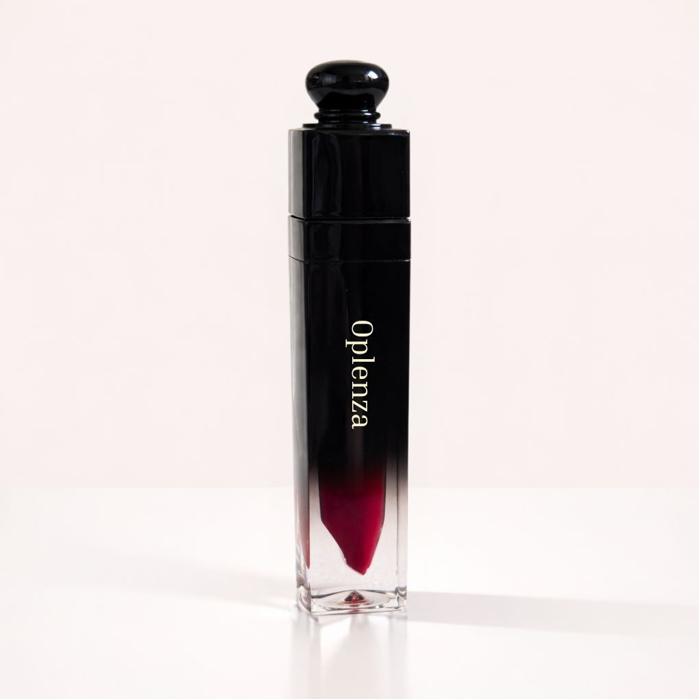 Oplenza Signature Ultra Shine Lip Gloss in shade The Queen - best long lasting lip gloss.