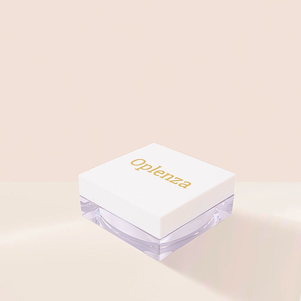 Oplenza Natural Veil Setting Powder - Translucent, soft matte look, longwear formula setting powder for a flawless, radiant beauty look.
