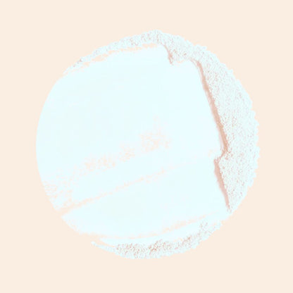 Oplenza Natural Veil Setting Powder swatch- Translucent, professional makeup, glam look, everyday beauty setting powder for a radiant, long-lasting makeup look
