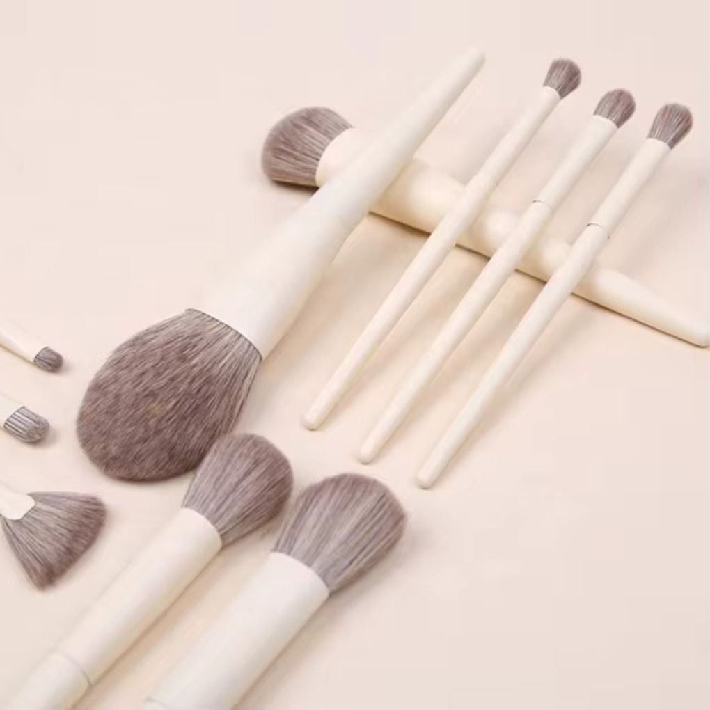 Oplenza brush set- the Essential Ten, Brushes for lip, cheek, eye and Face